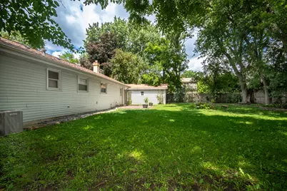 315 S Alleghany Road, Grayslake, IL 60030 - Photo 24