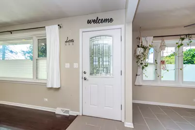 315 S Alleghany Road, Grayslake, IL 60030 - Photo 2