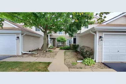 2436 W Salem Court #B2, Woodridge, IL 60517 - Photo 1