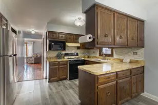5547 S Neenah Ave, Chicago, IL 60638 - Photo 6