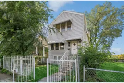 7038 S Woodlawn Avenue #2, Chicago, IL 60637 - Photo 2