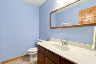 520 Glenwood Trail, Elgin, IL 60120 - Photo 30