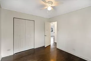 321 Onarga St, Park Forest, IL 60466 - Photo 16