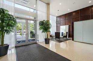 3470 N Lake Shore Dr, Chicago, IL 60657 - Photo 12