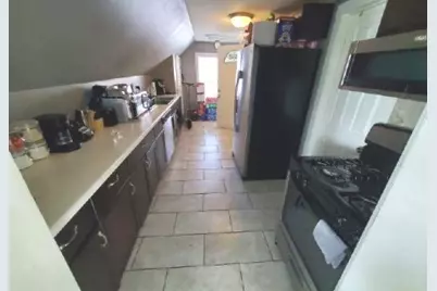 1026 Victoria Avenue, North Chicago, IL 60064 - Photo 12