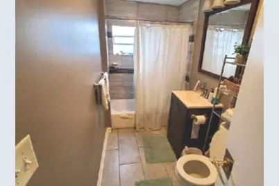 1026 Victoria Avenue, North Chicago, IL 60064 - Photo 10