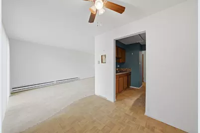 9717 S Keeler Avenue #109, Oak Lawn, IL 60453 - Photo 10