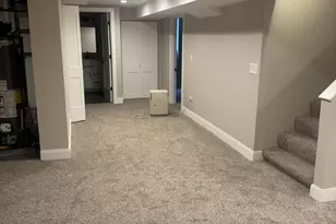 1009 Plaza Dr, Joliet, IL 60435 - Photo 10