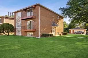 801 Barnsdale Rd, La Grange Park, IL 60526 - Photo 1