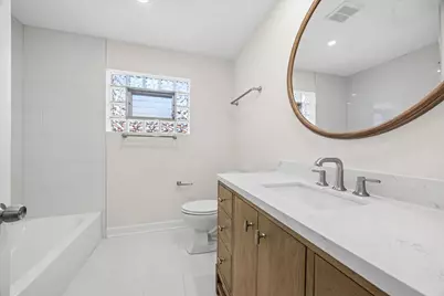 801 Barnsdale Road #2, La Grange Park, IL 60526 - Photo 8