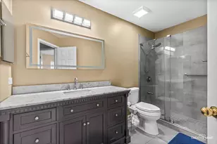 2504 Fairbanks Ct, Naperville, IL 60540 - Photo 18