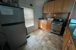 1013 W Church St, Champaign, IL 61821 - Photo 10