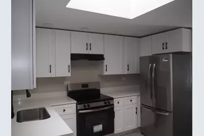 8808 Corcoran Road, Hometown, IL 60456 - Photo 10