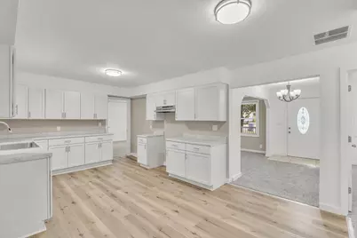 119 E 5th Street, Coal Valley, IL 61240 - Photo 10