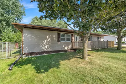 119 E 5th Street, Coal Valley, IL 61240 - Photo 4
