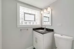 5016 W 107th St, Oak Lawn, IL 60453 - Photo 12