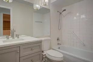4 W Millstone Ct, Palos Hills, IL 60465 - Photo 14