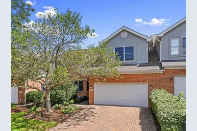 29 Chancel Lane, Glen Ellyn, IL 60137 - Photo 1