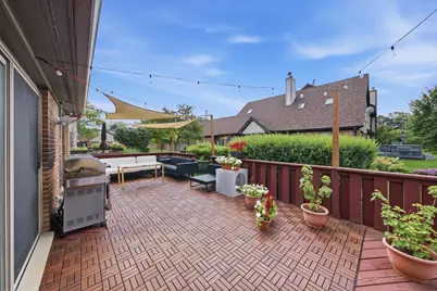 1975 Koehling Road, Northbrook, IL 60062 - Photo 44