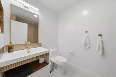 1975 Koehling Road, Northbrook, IL 60062 - Photo 28