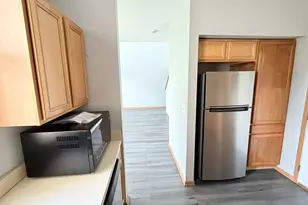 2209 Sunrise Cir, Aurora, IL 60503 - Photo 6