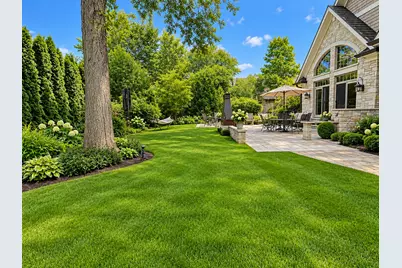 1230 Heather Lane, Glenview, IL 60025 - Photo 22