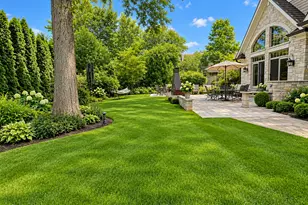 1230 Heather Ln, Glenview, IL 60025 - Photo 22