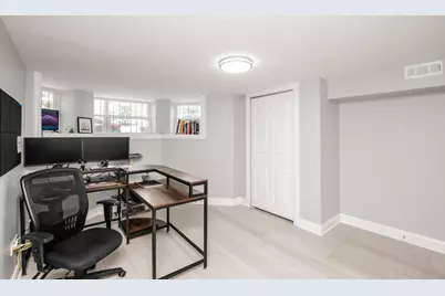 735 E 50th Street #2, Chicago, IL 60615 - Photo 18
