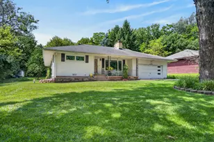 1208 Getzelman Trail, Algonquin, IL 60102 - Photo 4