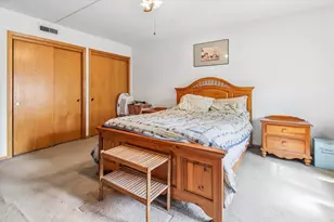5320 N Lowell Ave, Chicago, IL 60630 - Photo 12