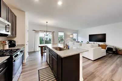 420 Radcliff Lane, South Elgin, IL 60177 - Photo 8