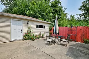 611 N Lincoln Ave, Addison, IL 60101 - Photo 24