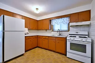 611 N Lincoln Ave, Addison, IL 60101 - Photo 16