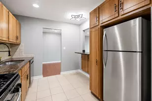 5101 Carriage Way Dr, Rolling Meadows, IL 60008 - Photo 14