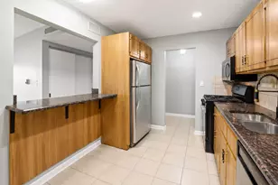 5101 Carriage Way Dr, Rolling Meadows, IL 60008 - Photo 16