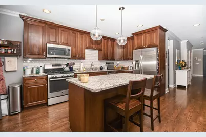 21 N Herbert Road #I, Riverside, IL 60546 - Photo 6