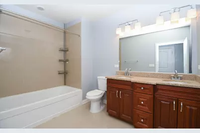 21 N Herbert Road #I, Riverside, IL 60546 - Photo 12
