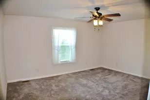 1920 Red Willow Rd, Morris, IL 60450 - Photo 10