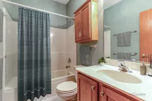 306 Greenview Ln, Lake Villa, IL 60046 - Photo 8
