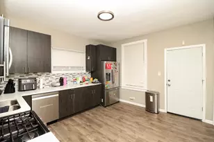 6936 S Green St, Chicago, IL 60621 - Photo 8