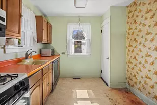 657 E Prairie Ave, Des Plaines, IL 60016 - Photo 6