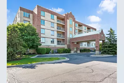 175 W Brush Hill Road #104, Elmhurst, IL 60126 - Photo 1