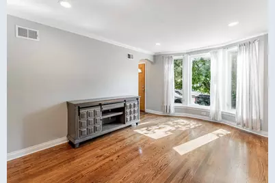 3238 N Nottingham Avenue, Chicago, IL 60634 - Photo 4