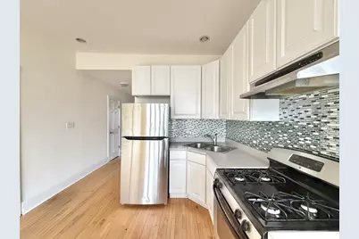 3446 N Bell Avenue #1, Chicago, IL 60618 - Photo 4