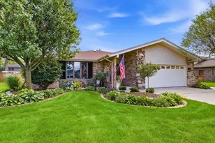 8129 Bob O Link Rd, Orland Park, IL 60462 - Photo 2