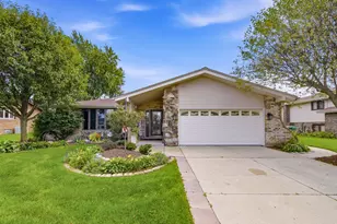 8129 Bob O Link Rd, Orland Park, IL 60462 - Photo 1