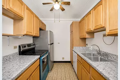 6161 N Hoyne Avenue #214, Chicago, IL 60659 - Photo 4