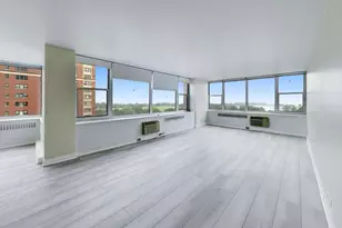 4250 N Marine Dr, Chicago, IL 60613 - Photo 20
