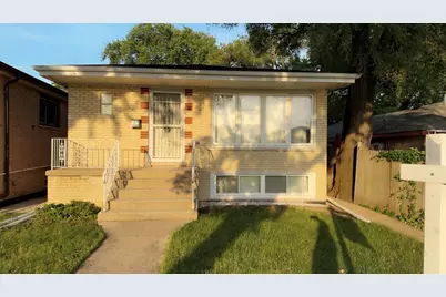 8037 Natchez Avenue, Burbank, IL 60459 - Photo 2