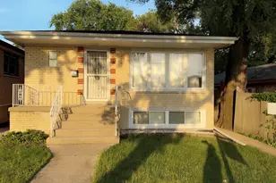 8037 Natchez Ave, Burbank, IL 60459 - Photo 2